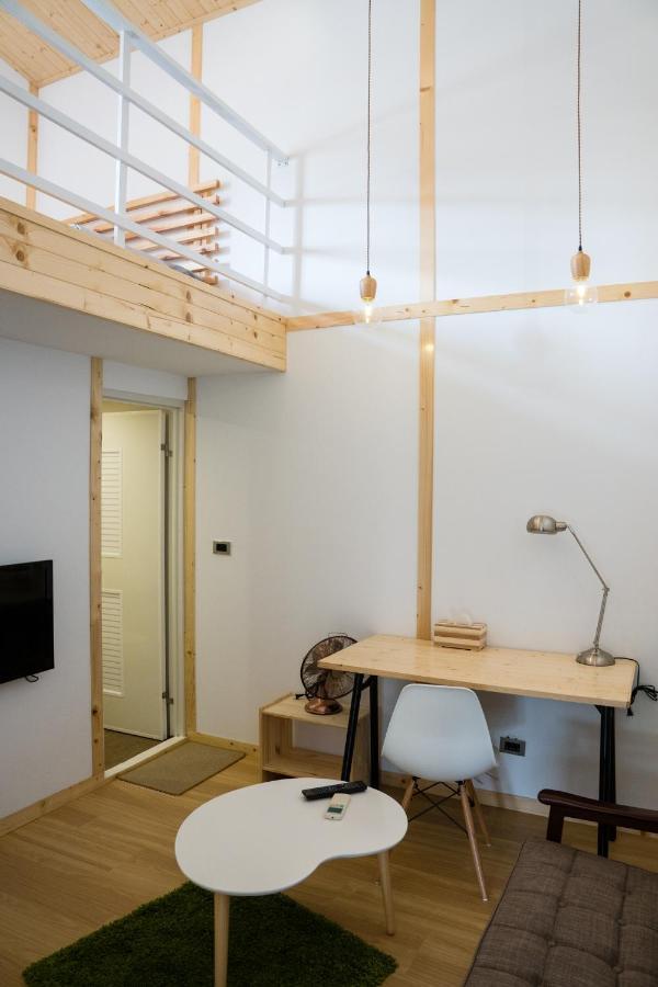Hinoki Mansion Hostel Tainan Exterior photo