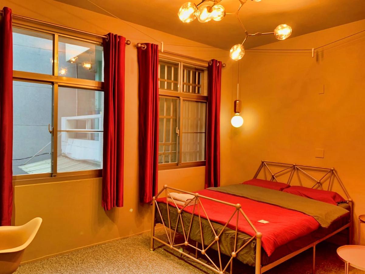 Hinoki Mansion Hostel Tainan Exterior photo