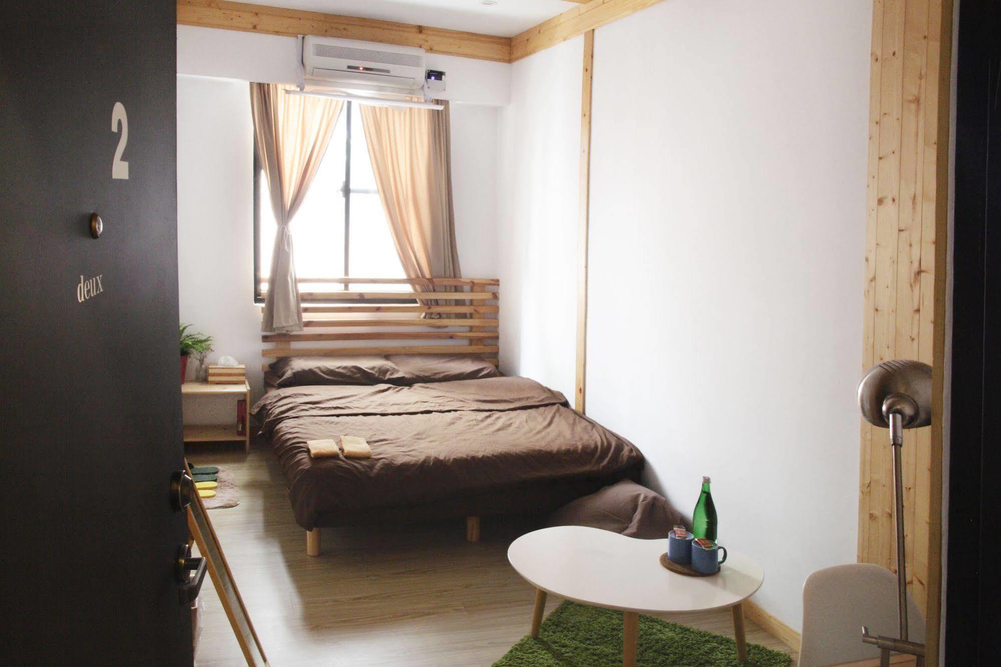 Hinoki Mansion Hostel Tainan Exterior photo