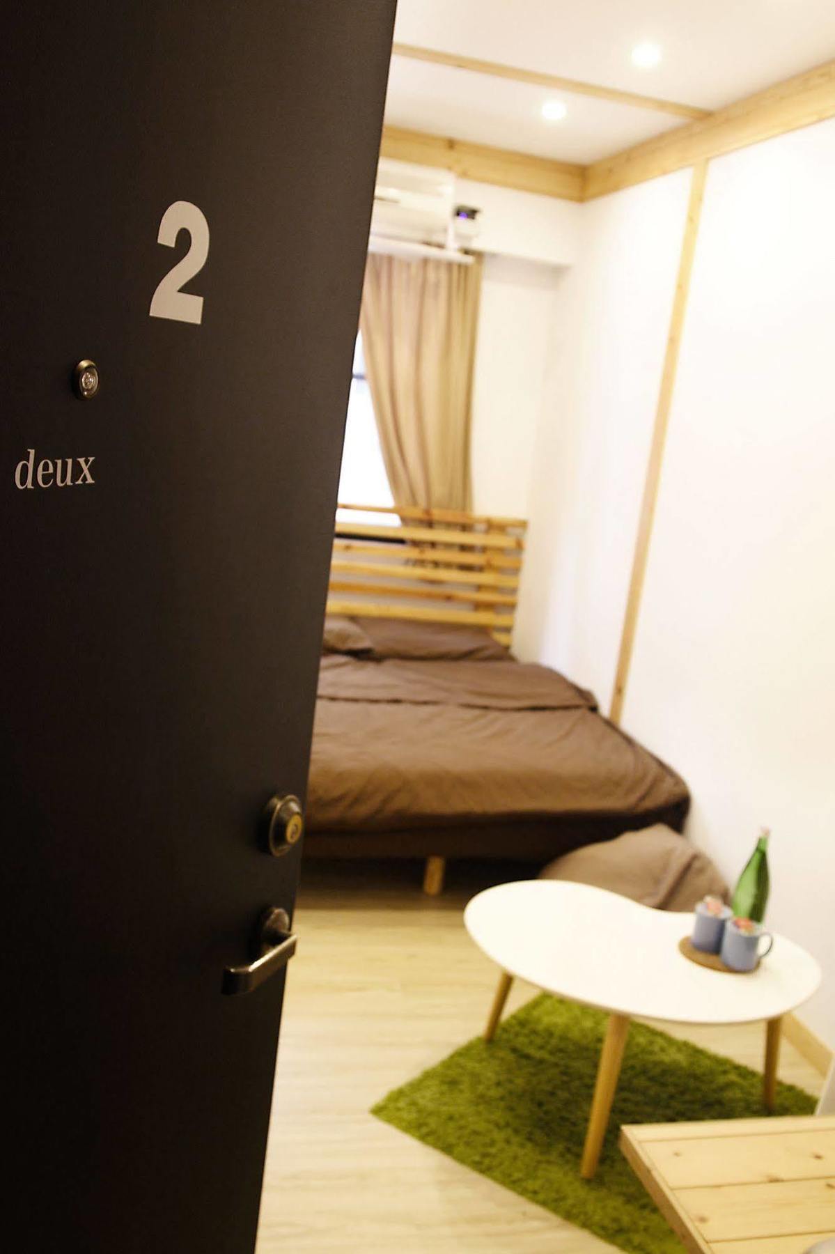 Hinoki Mansion Hostel Tainan Exterior photo